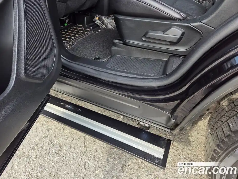 Ford Explorer 2020 2.3 Автомат в Москве № 282136, фото 19