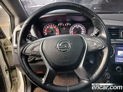 SsangYong Korando 2016 2.0 Автомат в Москве № 29356, миниатюра 11