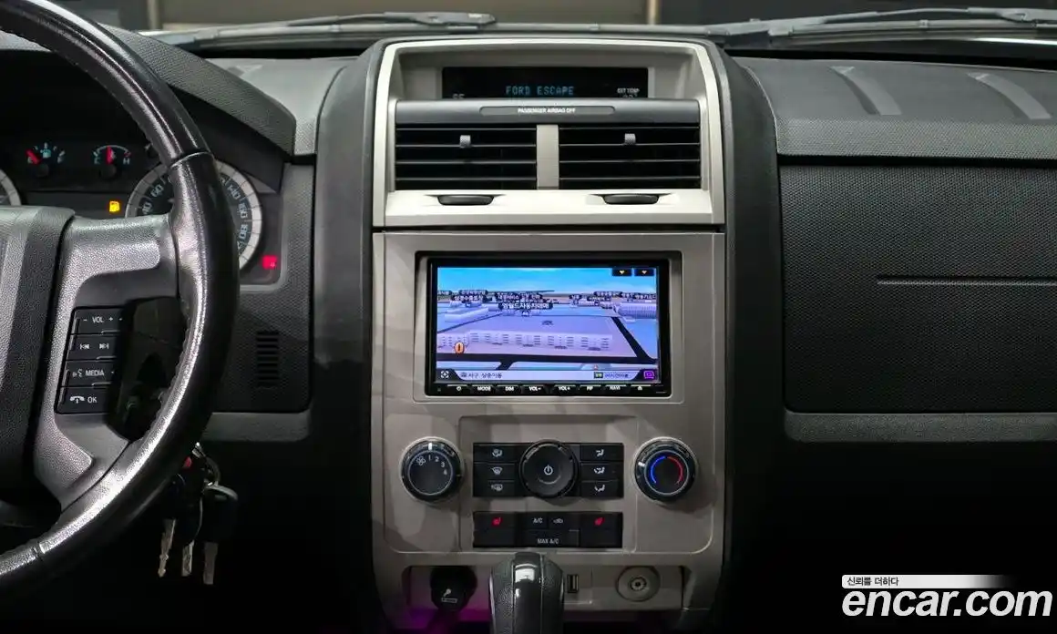 Ford Escape 2012 2.5 Автомат в Москве № 303700, фото 9