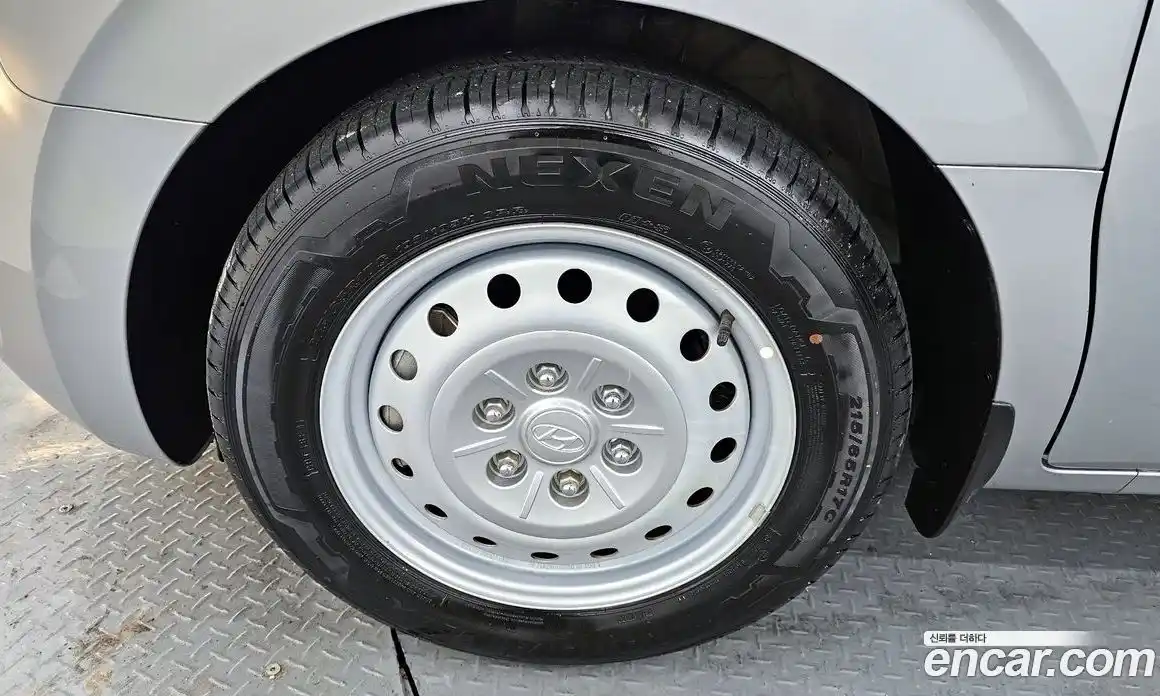 Hyundai Staria 2023 2.2 Автомат в Москве № 3056, фото 19