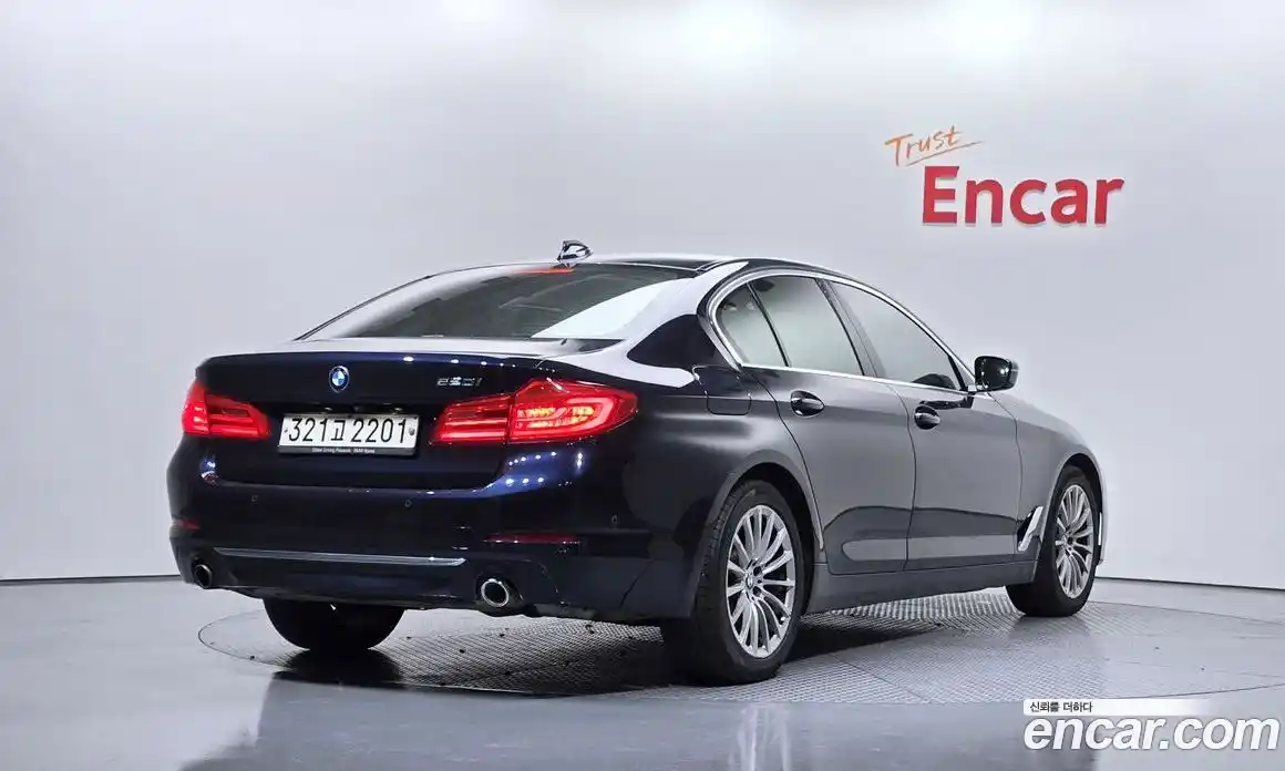 BMW 5-Series 2020 2.0 Автомат в Москве № 306508, фото 14