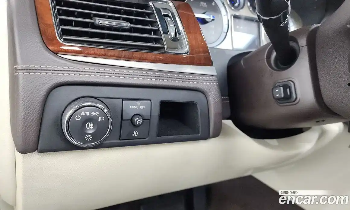 Cadillac Escalade 2012 6.2 Автомат в Москве № 306658, фото 14