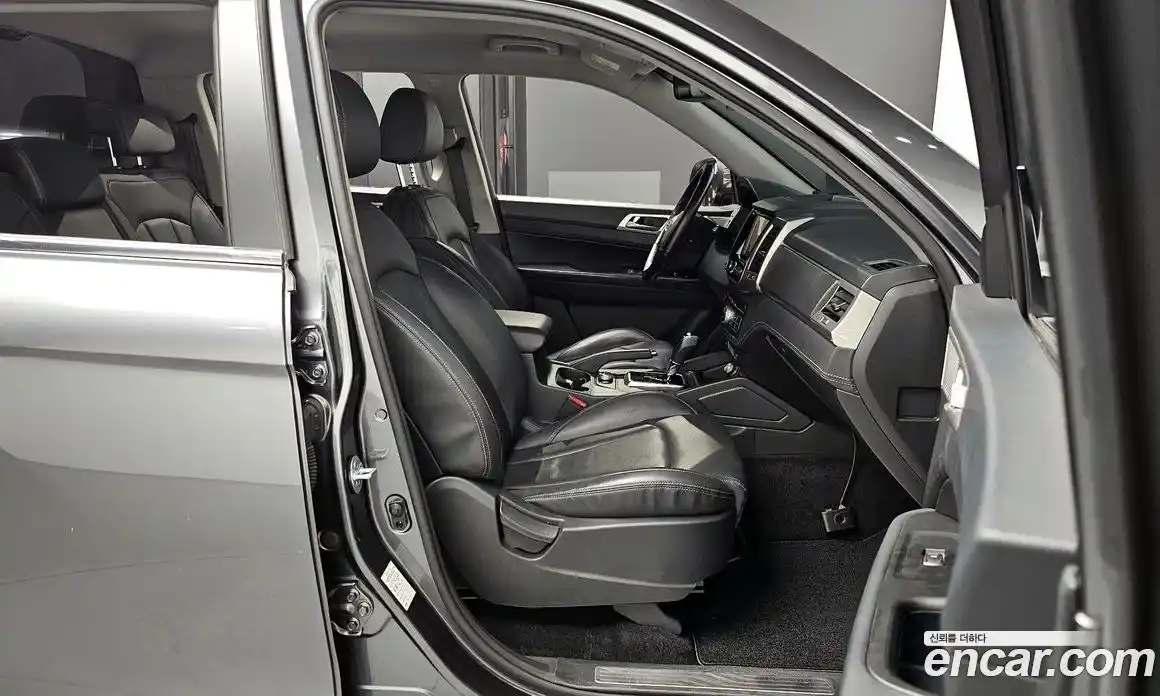 SsangYong Rexton 2018 2.2 Автомат в Москве № 30793, фото 14