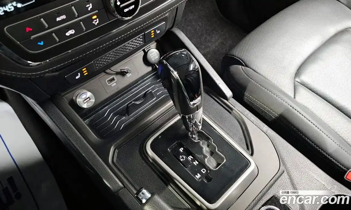 SsangYong Rexton 2018 2.2 Автомат в Москве № 30793, фото 10