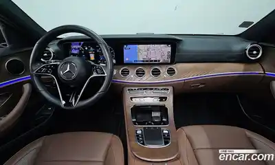 Mercedes-Benz E-Class, 2021