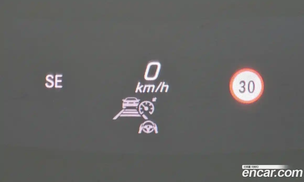 Mercedes-Benz E-Class 2021 2.0 Автомат в Москве № 308623, фото 11