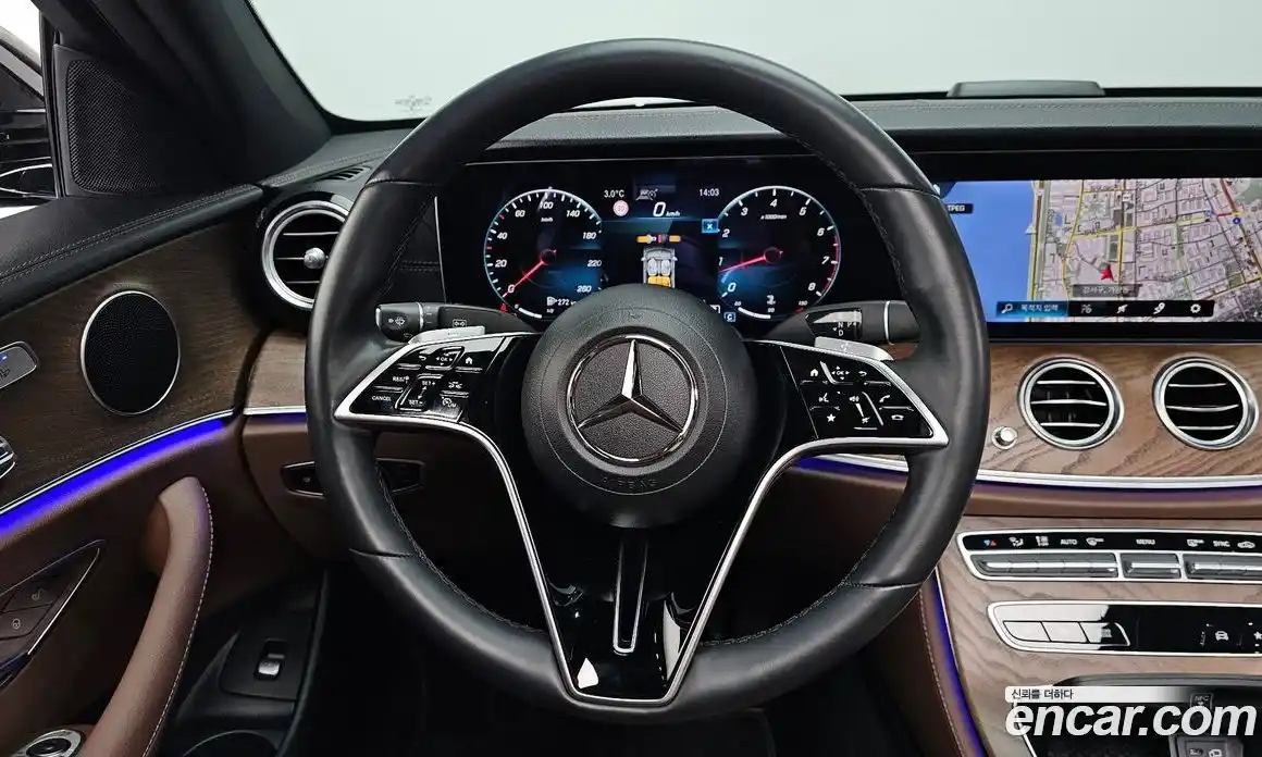 Mercedes-Benz E-Class 2021 2.0 Автомат в Москве № 308623, фото 14