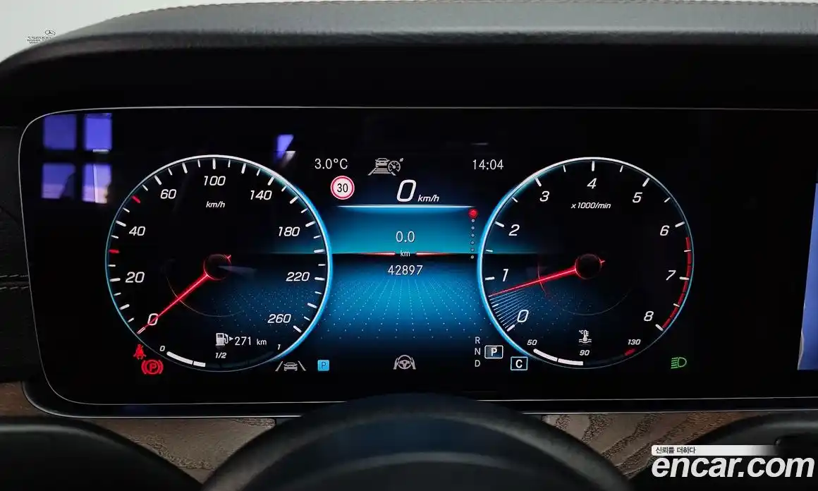 Mercedes-Benz E-Class 2021 2.0 Автомат в Москве № 308623, фото 15