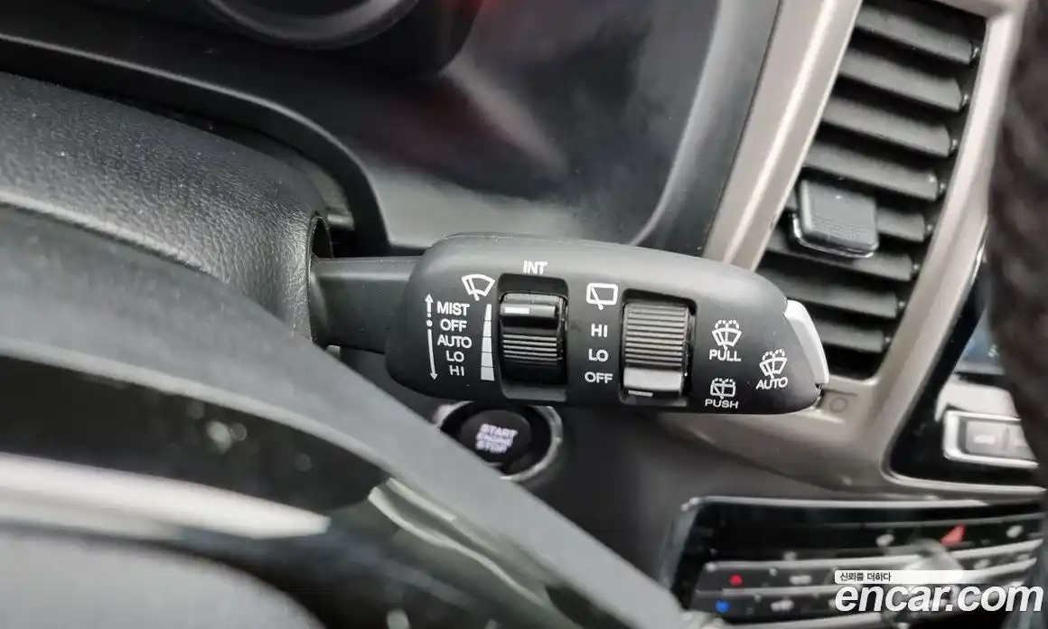 SsangYong Rexton 2018 2.2 Автомат в Москве № 30915, фото 12