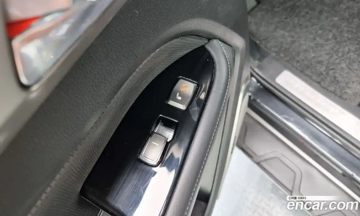 SsangYong Rexton 2018 2.2 Автомат в Москве № 30915, фото 14