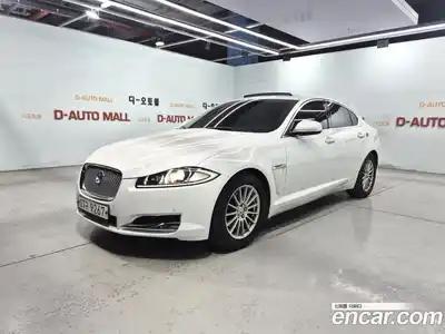 Jaguar XF, 2015