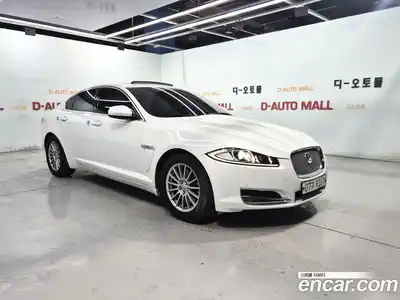 Jaguar XF 2015 2.2 Автомат в Москве № 309514, миниатюра 3