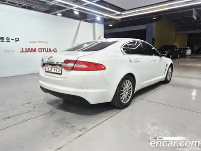 Jaguar XF 2015 2.2 Автомат в Москве № 309514, миниатюра 7