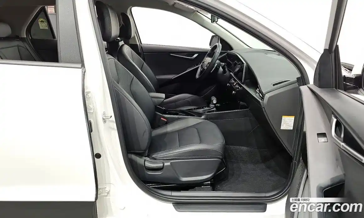 Kia Niro 2026 1.6 Автомат в Москве № 321422, фото 3