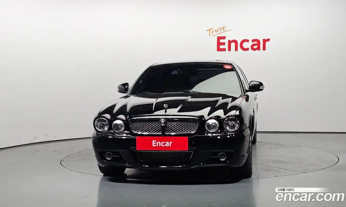 Jaguar XJ 2008 2.7 Автомат в Москве № 331544, фото 3