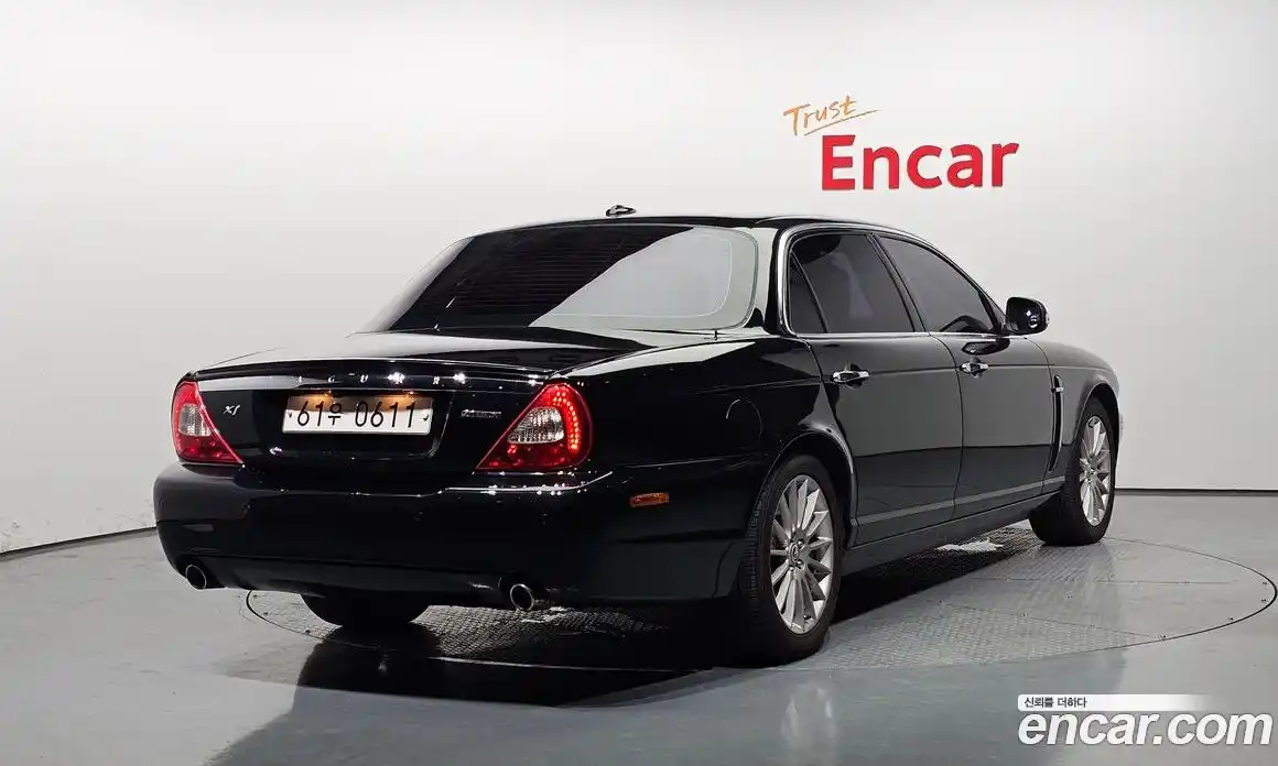 Jaguar XJ 2008 2.7 Автомат в Москве № 331544, фото 6