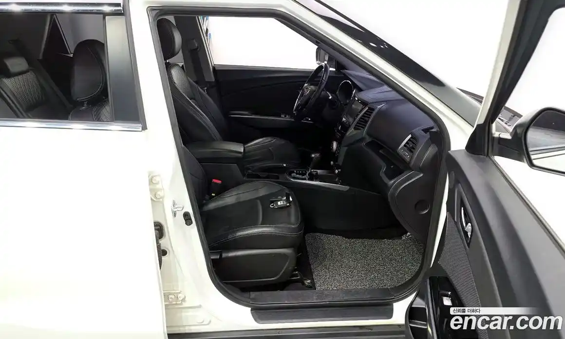 SsangYong TIBOLI 2018 1.6 Автомат в Москве № 33353, фото 13