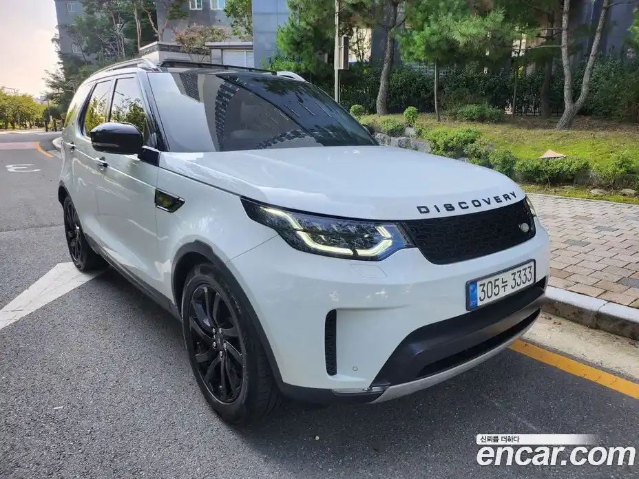 Land Rover Discovery 2017 2.0 Автомат в Москве № 333918, фото 19