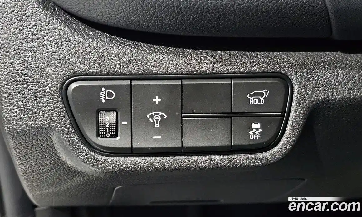 Kia Seltos 2023 1.6 Автомат в Москве № 337782, фото 11