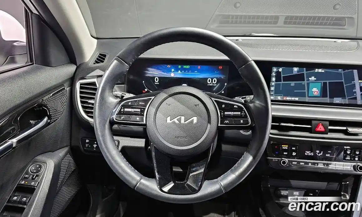 Kia Seltos 2023 1.6 Автомат в Москве № 337782, фото 12
