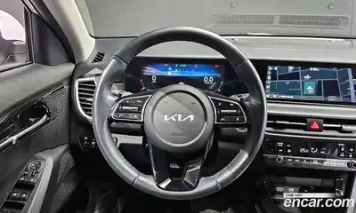 Kia Seltos 2023 1.6 Автомат в Москве № 337782, миниатюра 12