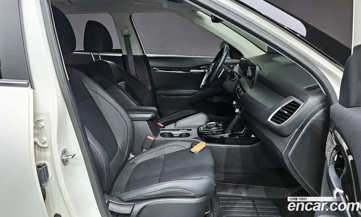 Kia Seltos 2023 1.6 Автомат в Москве № 337782, фото 19