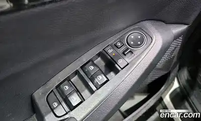 Kia Seltos 2023 1.6 Автомат в Москве № 337782, миниатюра 7