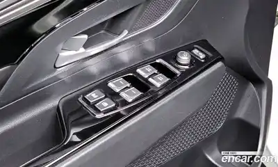 SsangYong Korando 2022 1.5 Автомат в Москве № 33780, миниатюра 12