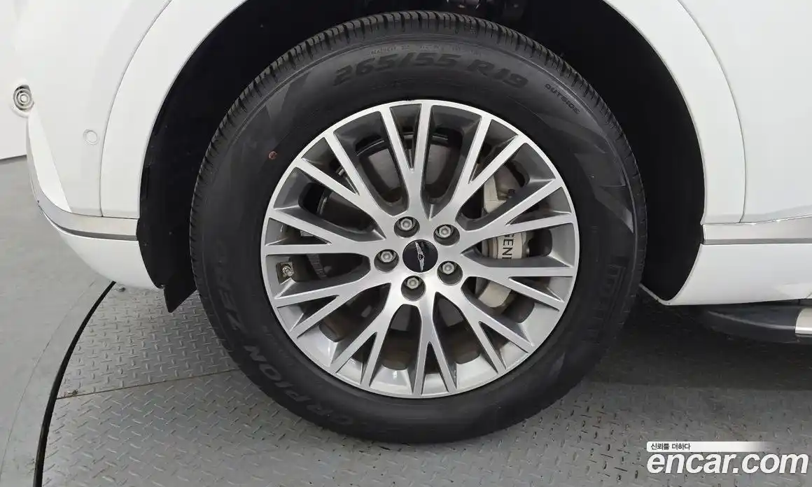 Genesis GV80 2024 2.5 Автомат в Москве № 339296, фото 16