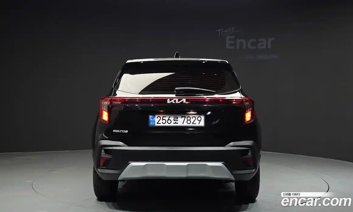 Kia Seltos 2025 1.6 Автомат в Москве № 359513, фото 4