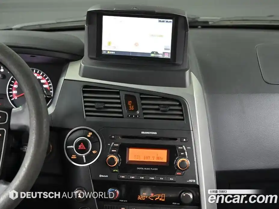 SsangYong Korando 2014 2.0 Автомат в Москве № 36292, фото 14