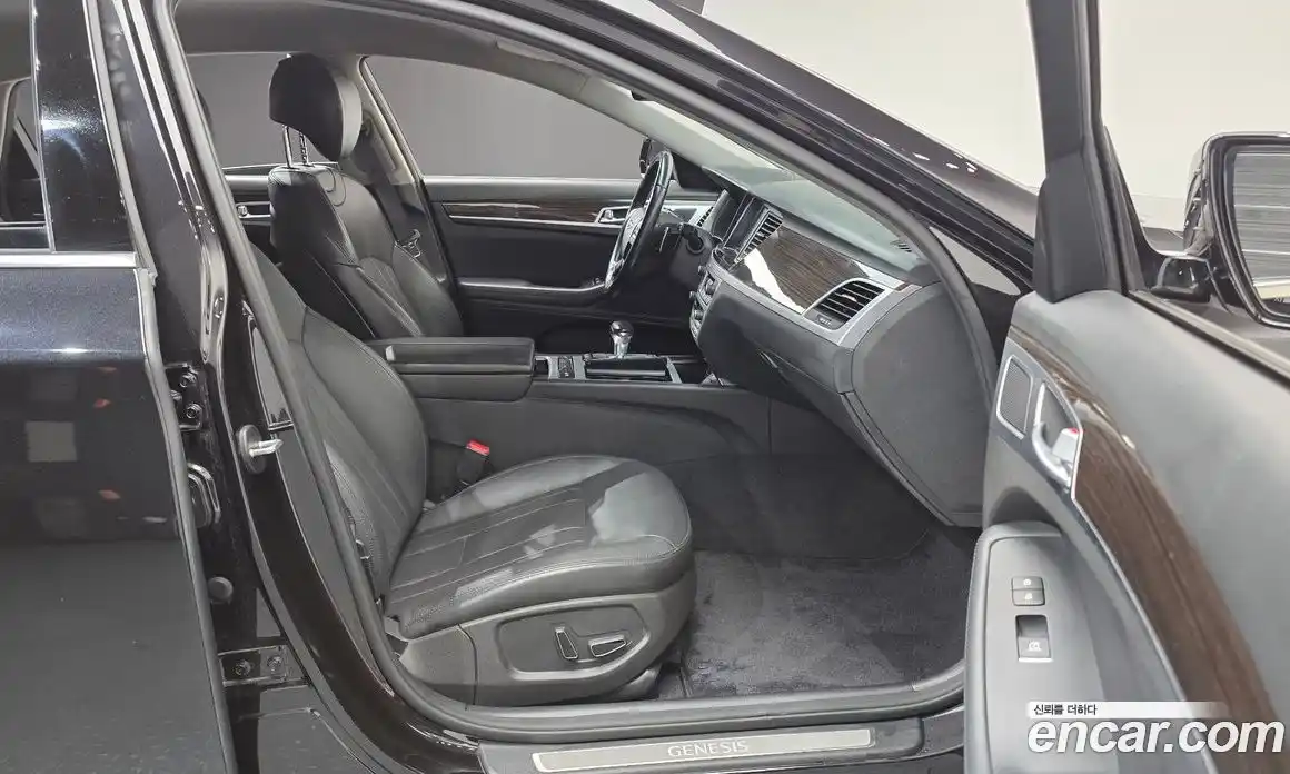 Genesis G80 2018 3.3 Автомат в Москве № 365511, фото 10