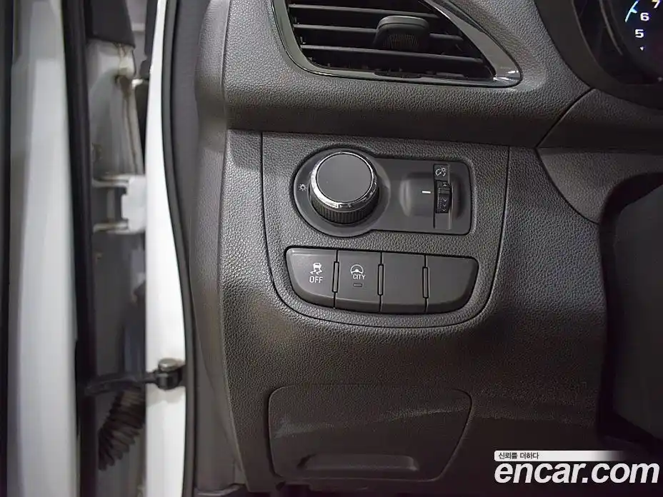 Chevrolet Spark 2016 1.0 Автомат в Москве № 36739, фото 13