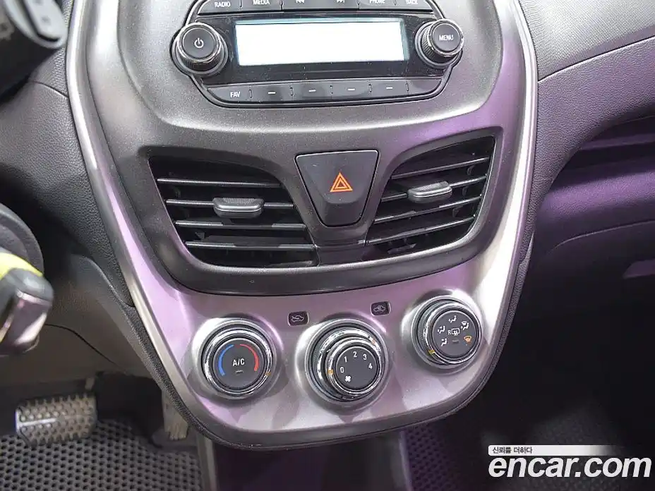 Chevrolet Spark 2016 1.0 Автомат в Москве № 36739, фото 16