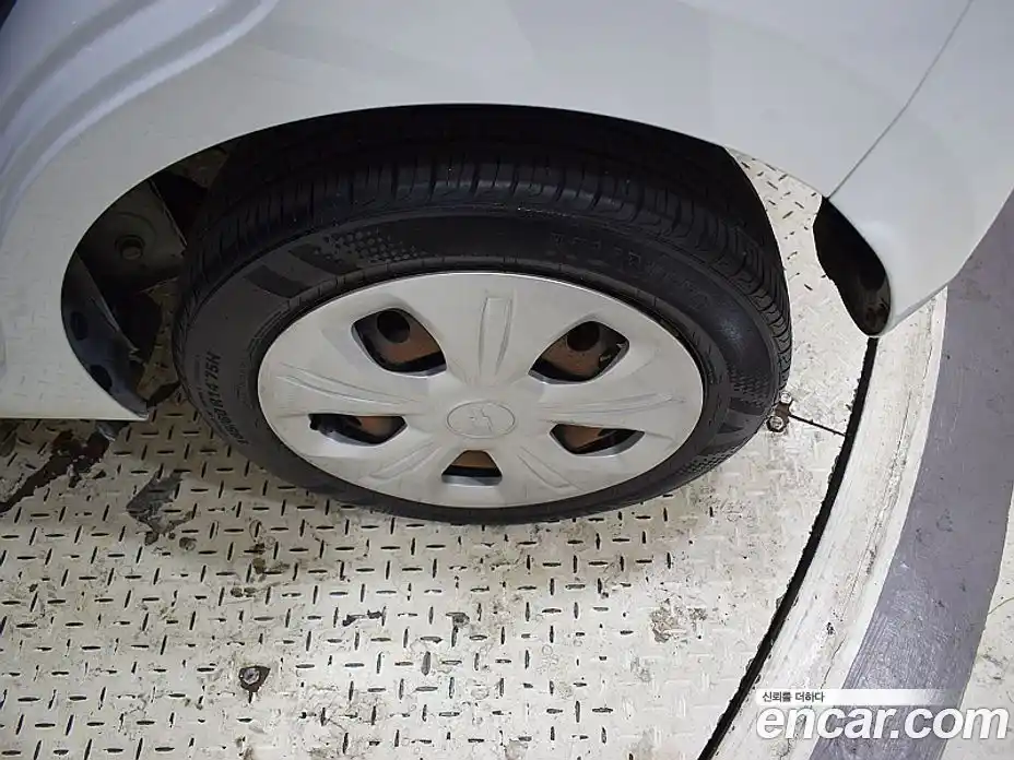 Chevrolet Spark 2016 1.0 Автомат в Москве № 36739, фото 10