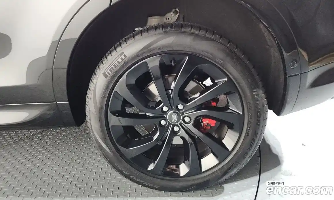 Land Rover Discovery Sport 2025 2.0 Автомат в Москве № 374720, фото 5