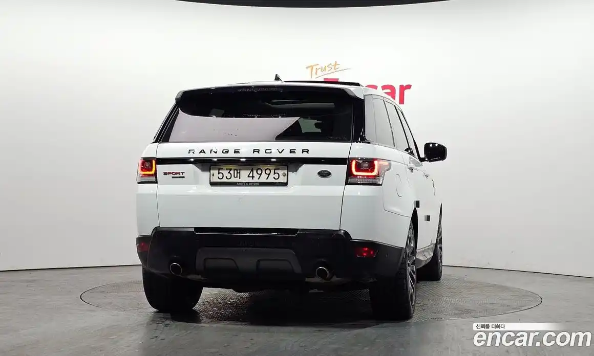 Land Rover Range-Rover Sport 2017 3.0 Автомат в Москве № 375067, фото 4