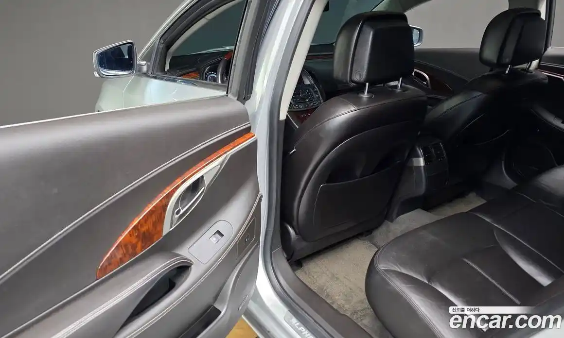 Chevrolet Alpheon 2011 2.4 Автомат в Москве № 37878, фото 17