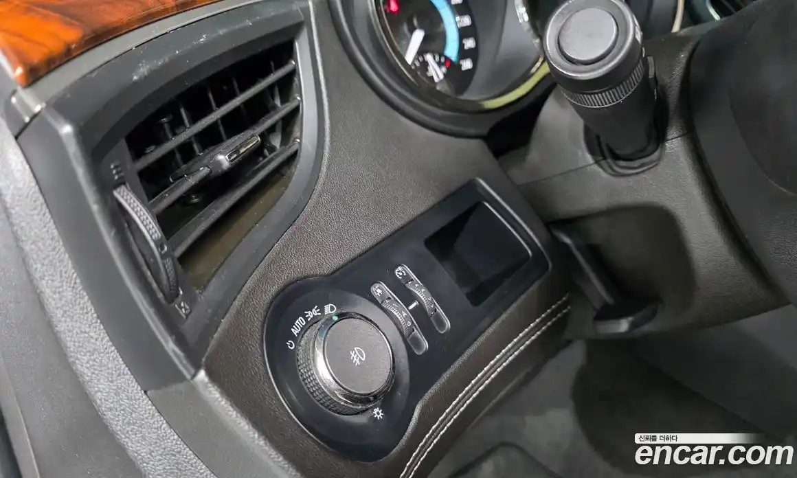 Chevrolet Alpheon 2011 2.4 Автомат в Москве № 37878, фото 19