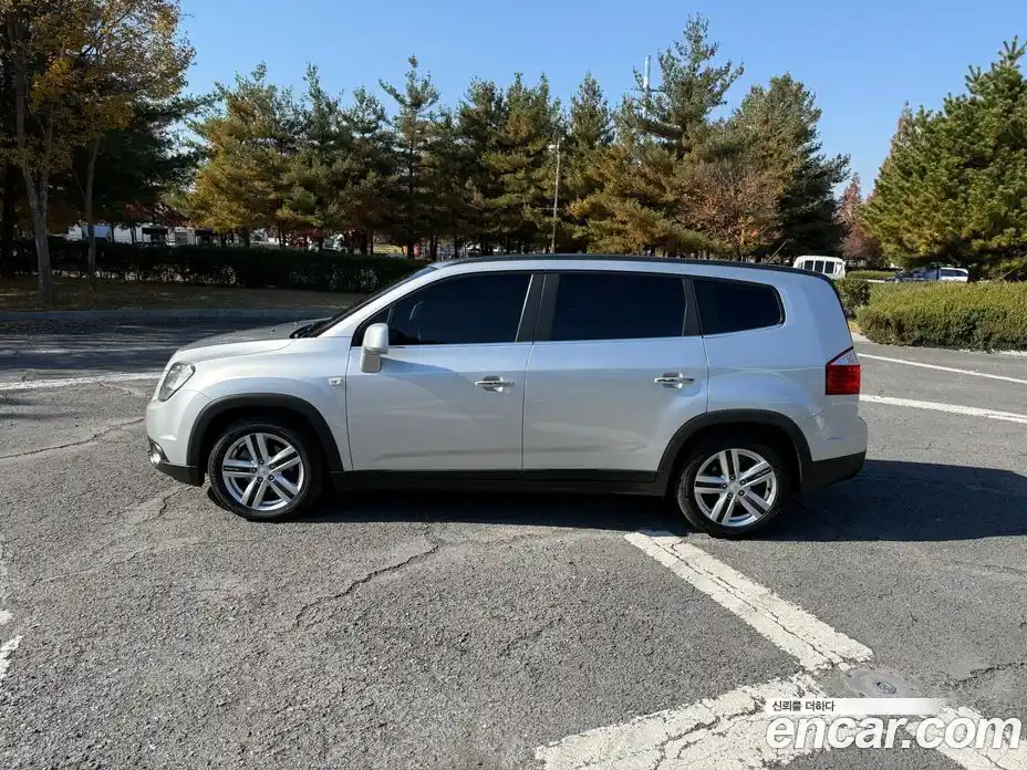 Chevrolet Orlando 2013 2.0 Автомат в Москве № 38380, фото 4