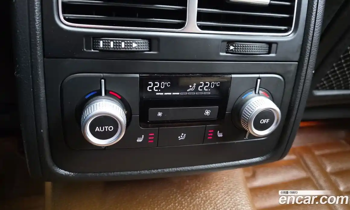 Volkswagen Touareg 2016 3.0 Автомат в Москве № 400967, фото 18