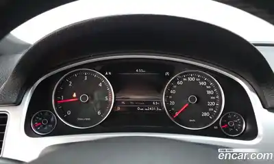 Volkswagen Touareg 2016 3.0 Автомат в Москве № 400967, миниатюра 8