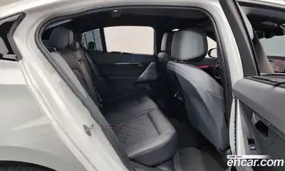 BMW 5-Series 2025 2.0 Автомат в Москве № 402919, миниатюра 12