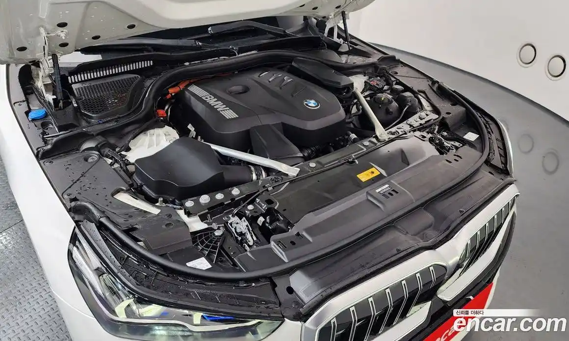 BMW 5-Series 2025 2.0 Автомат в Москве № 402919, фото 6