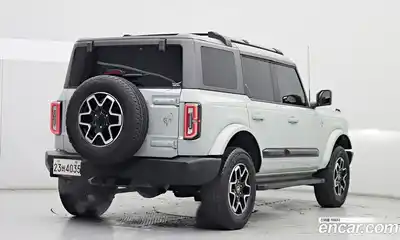 Ford Bronco 2023 2.7 Автомат в Москве № 403443, миниатюра 2