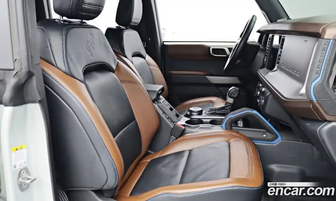 Ford Bronco 2023 2.7 Автомат в Москве № 403443, фото 10