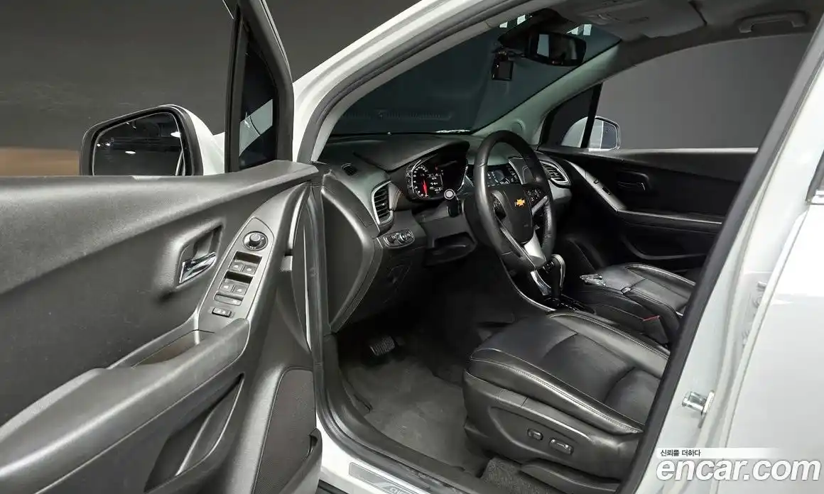 Chevrolet Trax 2018 1.4 Автомат в Москве № 40471, фото 15