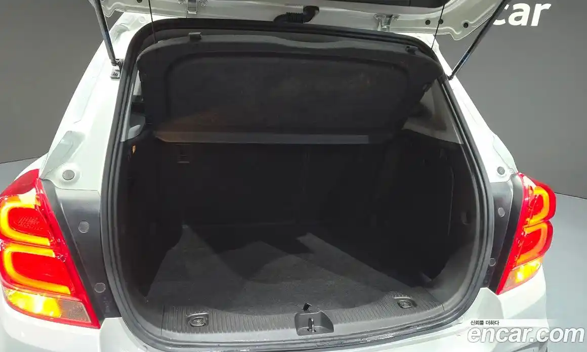 Chevrolet Trax 2018 1.4 Автомат в Москве № 40471, фото 4