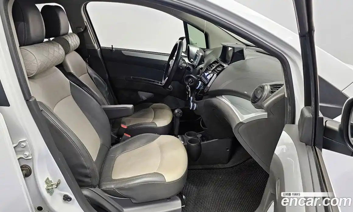 Chevrolet Spark 2012 1.0 Автомат в Москве № 40866, фото 19