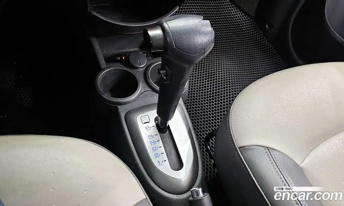 Chevrolet Spark 2012 1.0 Автомат в Москве № 40866, фото 4